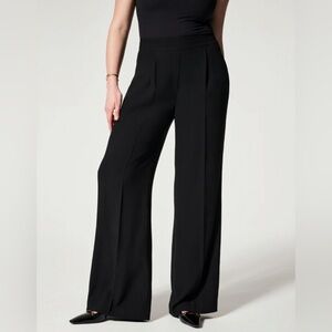 Spanx Carefree Crepe Pleated Trouser in Black